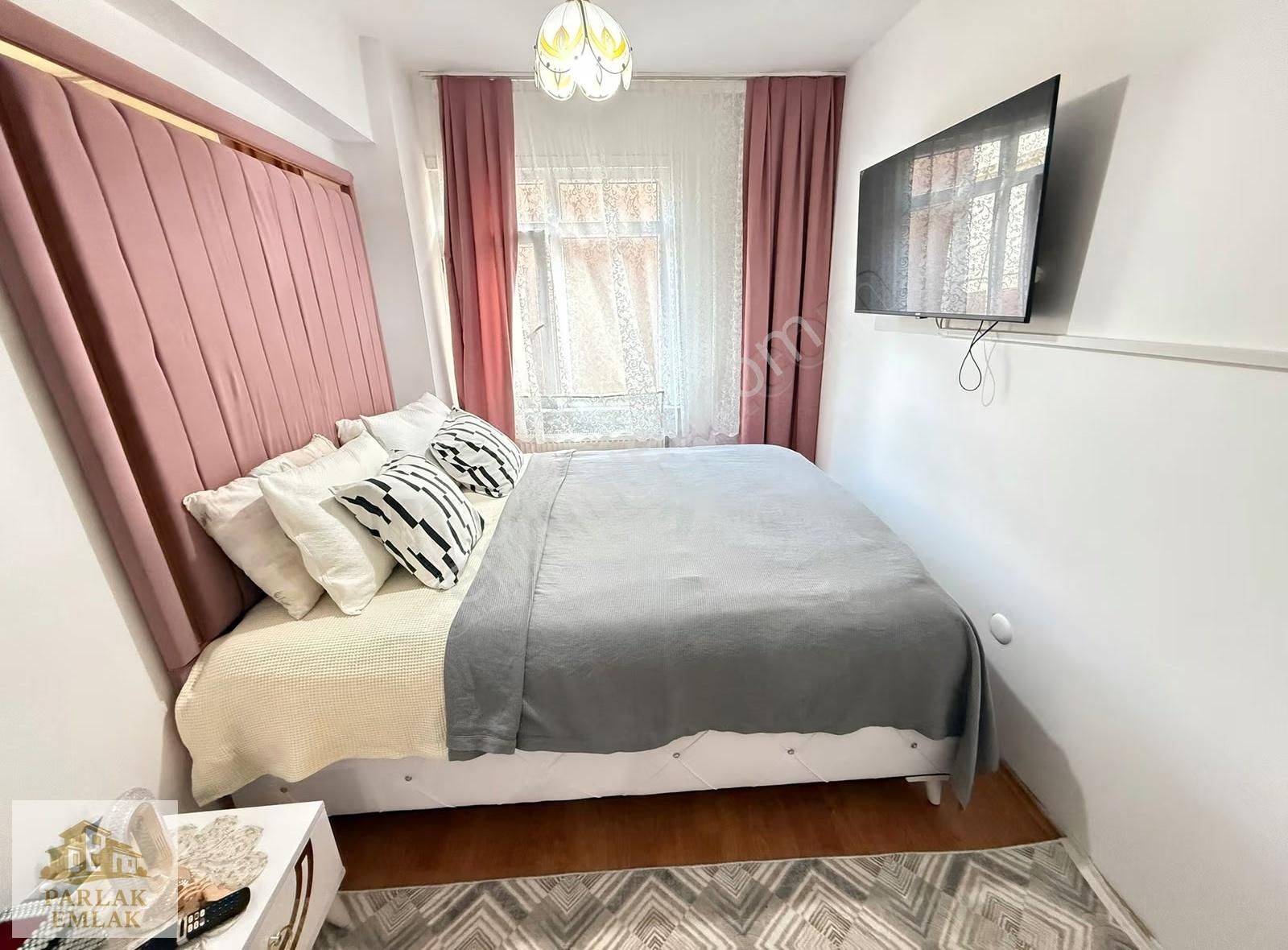 Parlak'tan Belediye Binasına Yakın 2+1 Yatırımlık Ara Kat Daire^ - Görsel 24