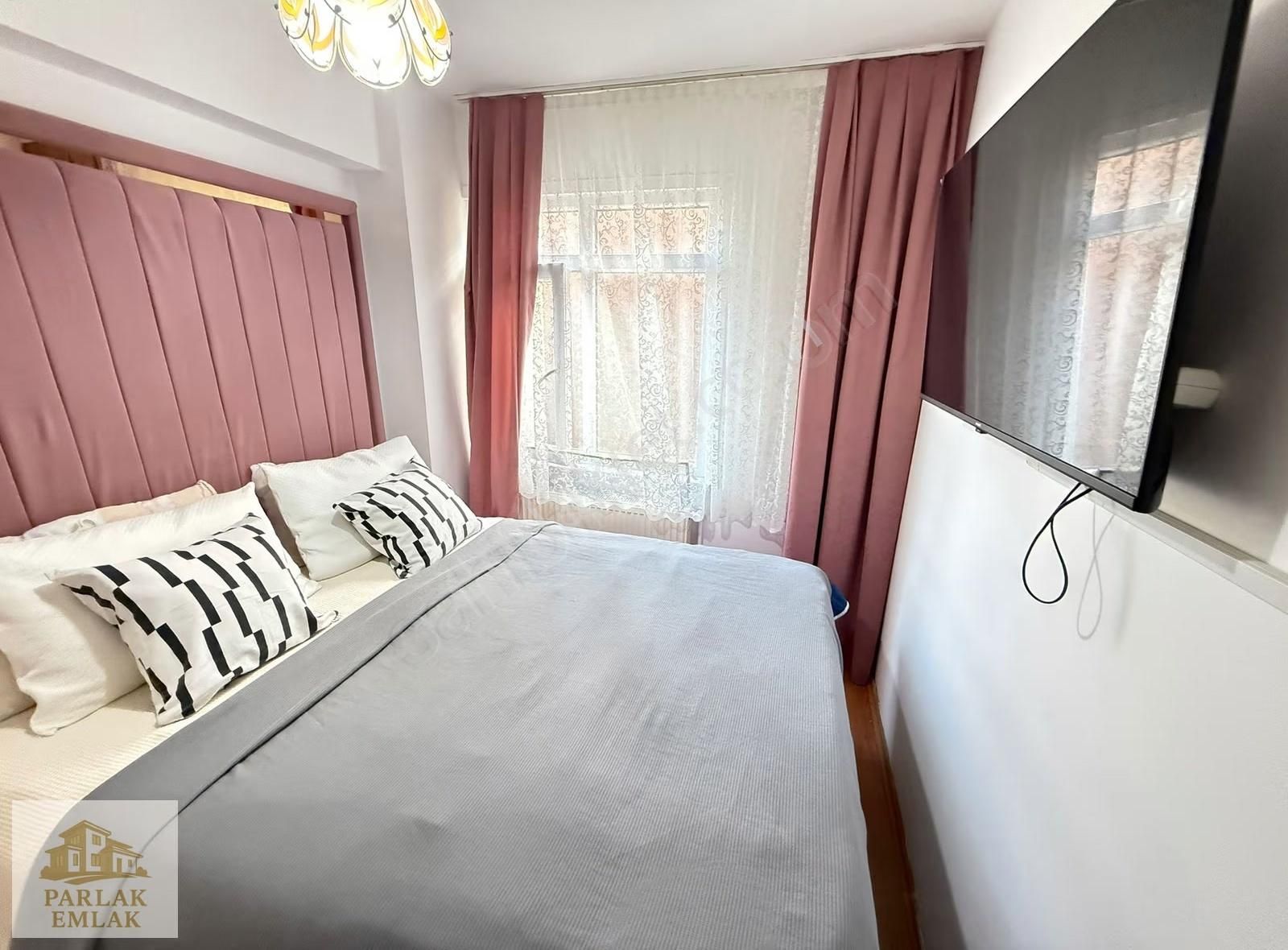 Parlak'tan Belediye Binasına Yakın 2+1 Yatırımlık Ara Kat Daire^ - Görsel 20