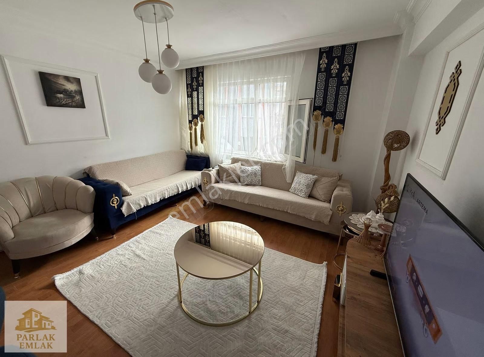 Parlak'tan Belediye Binasına Yakın 2+1 Yatırımlık Ara Kat Daire^ - Görsel 9