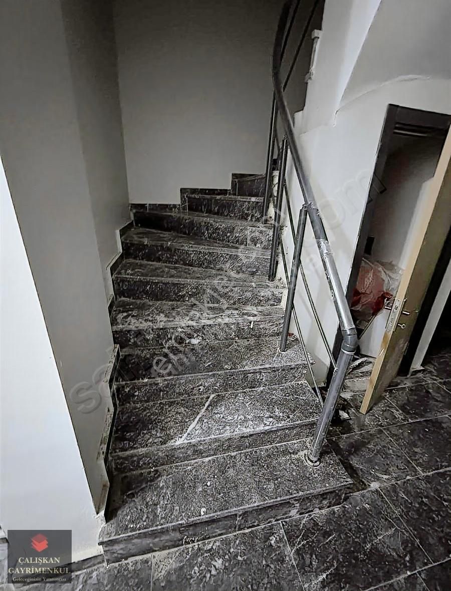 Taşoluk Mahallesinde Satılık 3+1 Ters Dübleks 162 Metre - Görsel 18