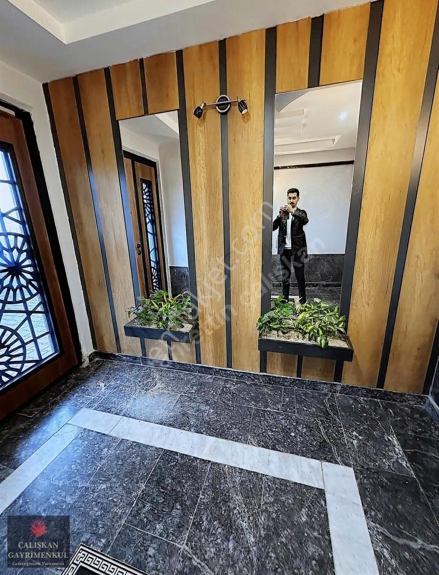 Taşoluk Metro Durağına Yakın Satılık 3+1 Ultra Lüks Sıfır Daire - Görsel 5