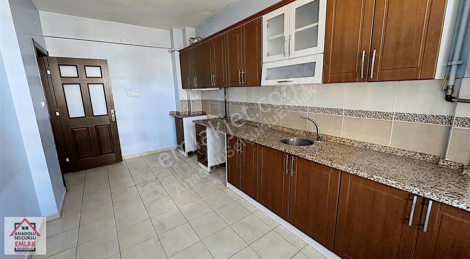 Akabe'de Kiralık 3+1 Daire, 135m², Öğretmen Evleri Karşısı - Görsel 24
