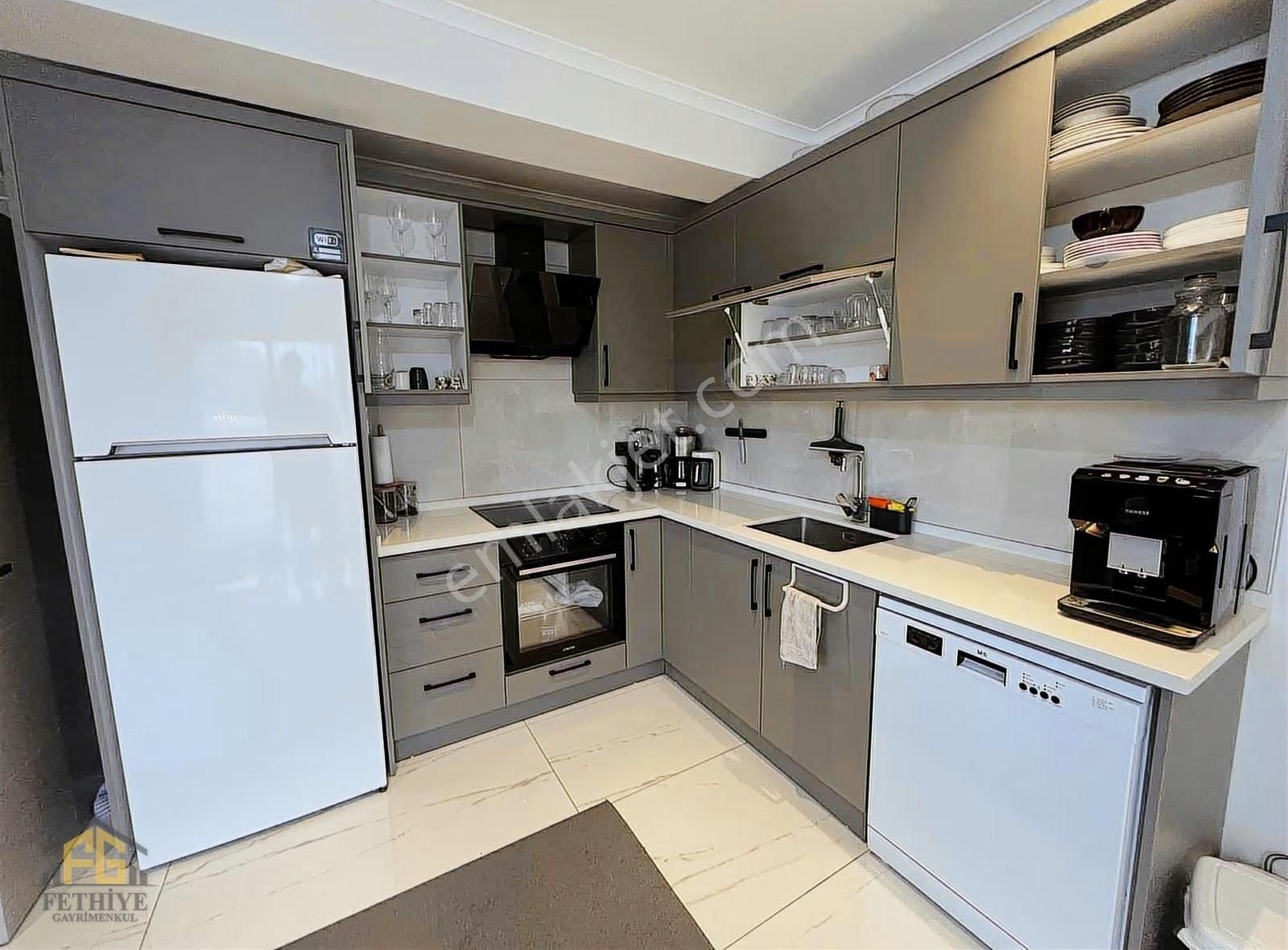 Cami Mahallesi Bahçeli 1+1 Full Eşyalı Kiralık Daire - Görsel 14