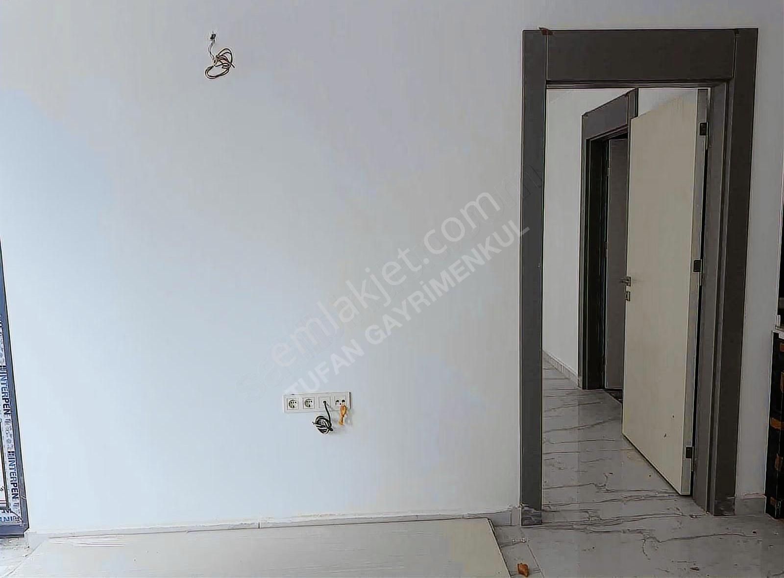Sarılarda Sıfır Ultralüks 1+1 Daire - Görsel 3
