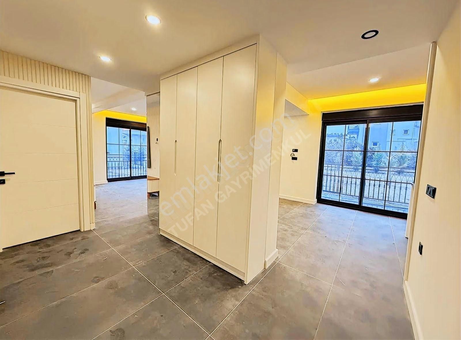 Manavgat Side'de Satılık Ultralüks 3+1 Havuzlu Sitede Daire - Görsel 8