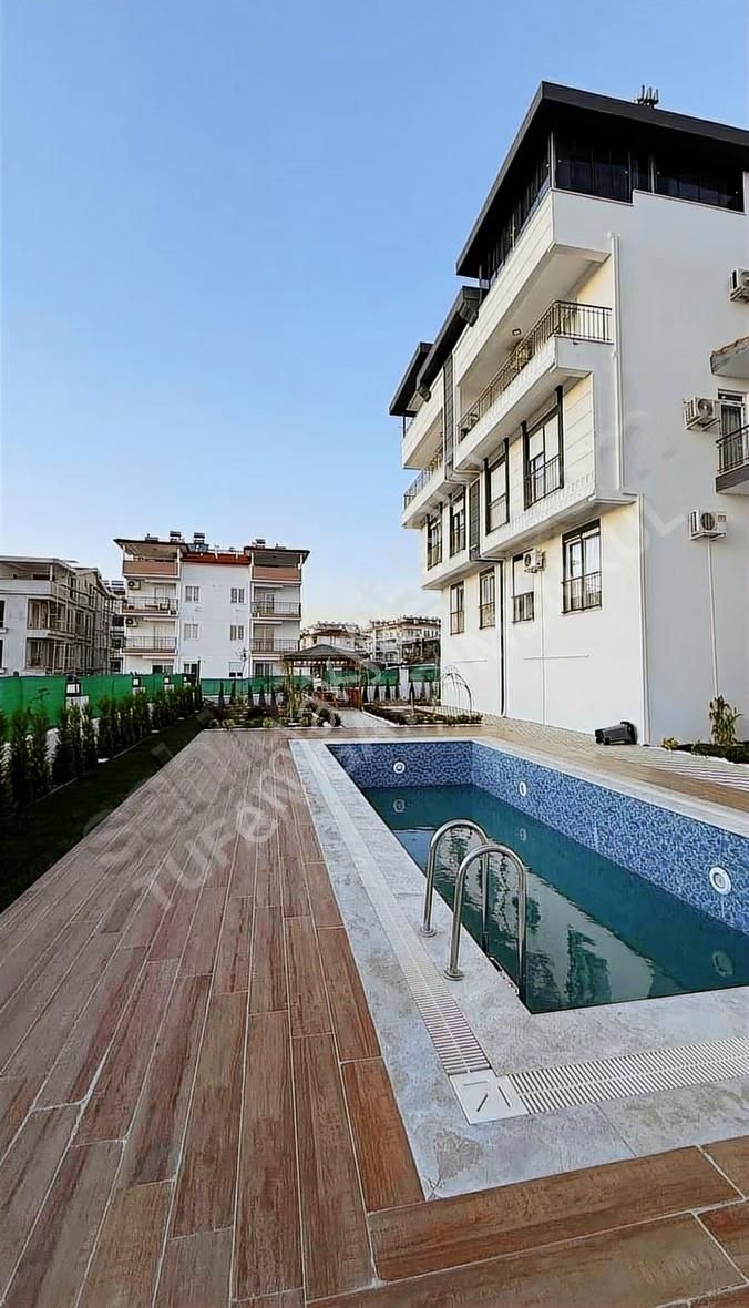 Sarılarda Sıfır Ultralüks 1+1 Daire - Görsel 13