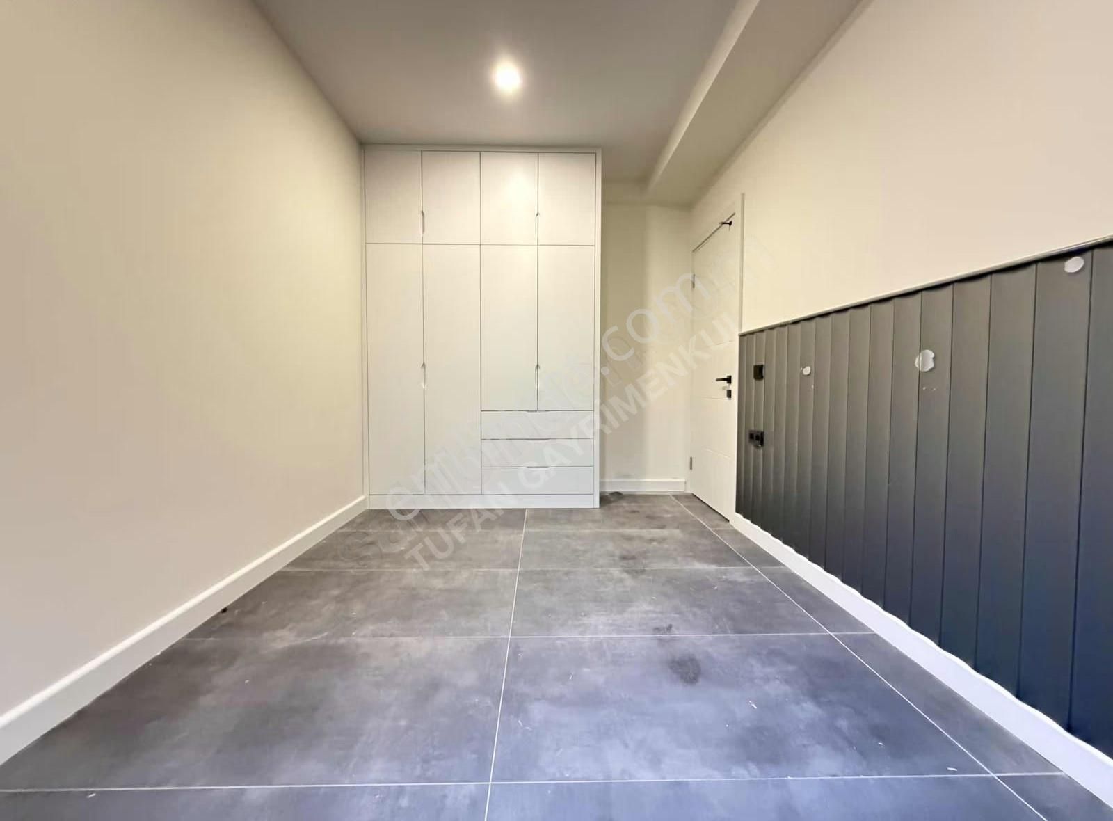 Sidede Arakat Havuz & Yol Cepheli Ultra Lüks 2+1 Daire - Görsel 12
