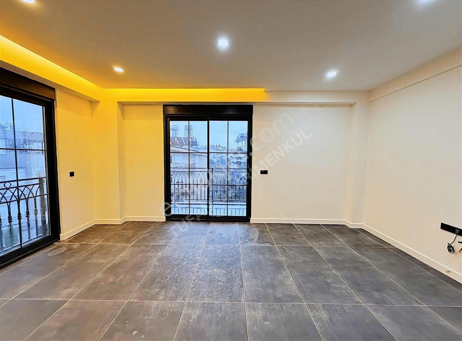 Manavgat Sidede Ultra Lüks Site İçinde 3+1 Dubleks - Görsel 15