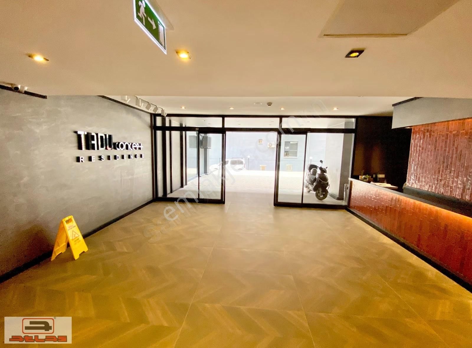 Atlas Emlak Hazır Kiracılı Satılık 1+1 Loft Lüks Eşyalı - Görsel 22
