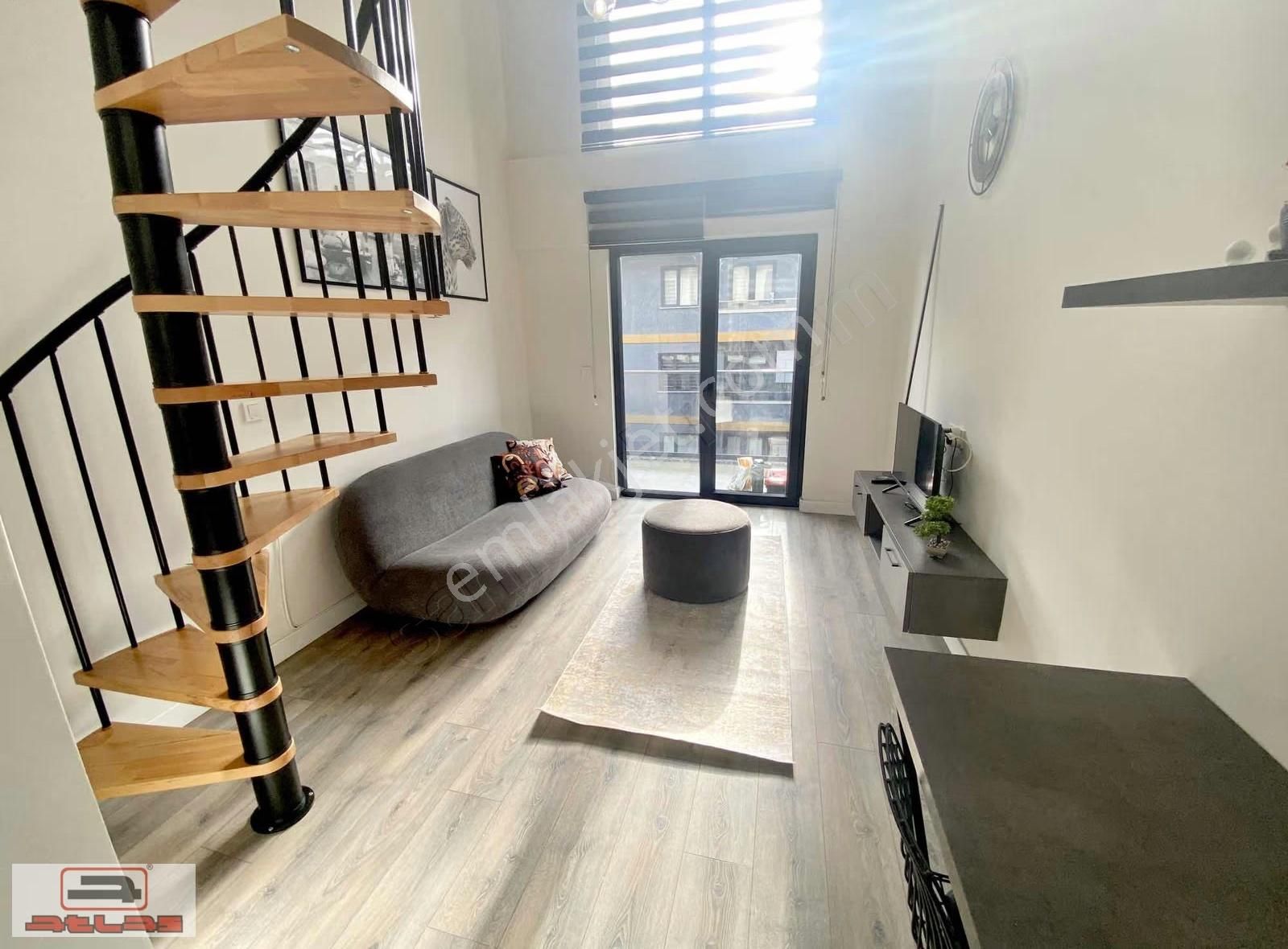 Atlas Emlak Hazır Kiracılı Satılık 1+1 Loft Lüks Eşyalı - Görsel 9
