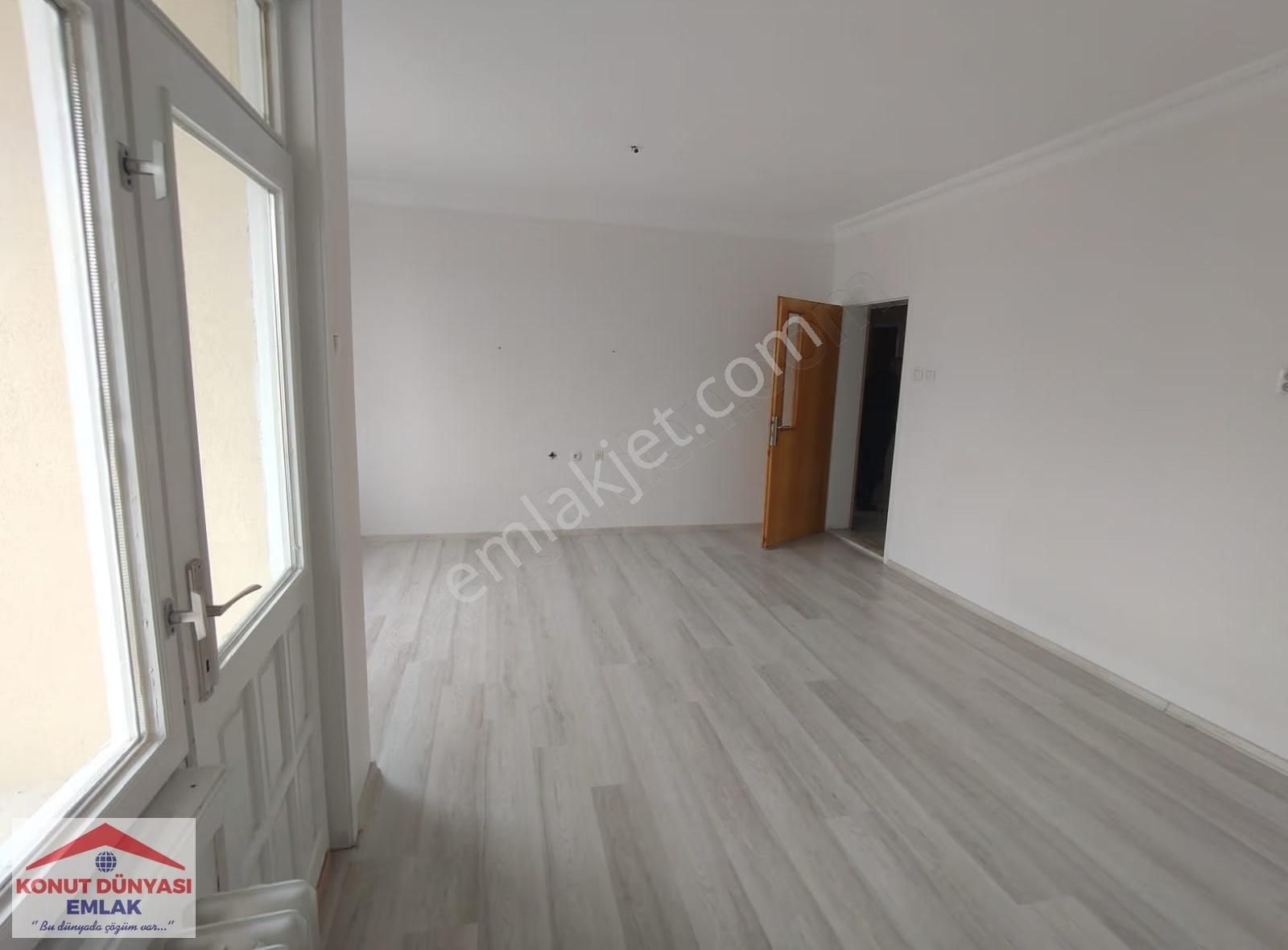 Barış Caddesi Üzeri Arakat Barış 2 Siteleri Full Yapılı Kiralık - Görsel 13