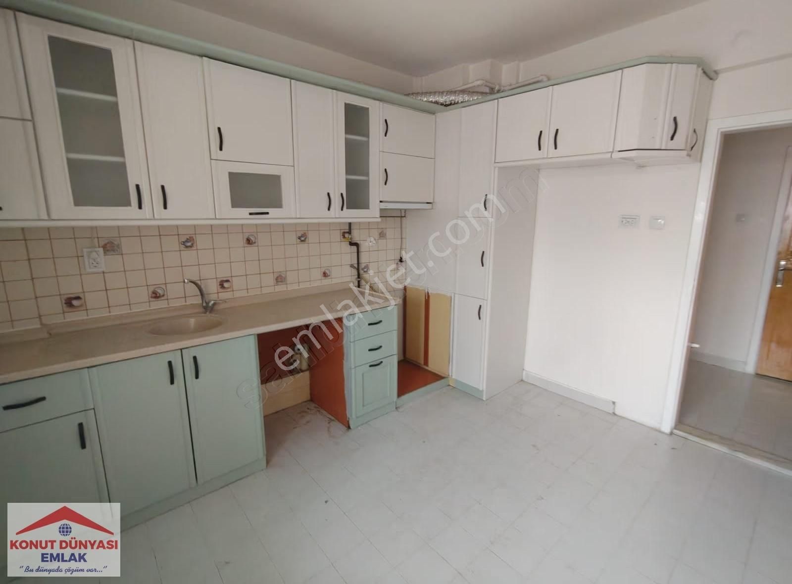 Barış Caddesi Üzeri Arakat Barış 2 Siteleri Full Yapılı Kiralık - Görsel 20