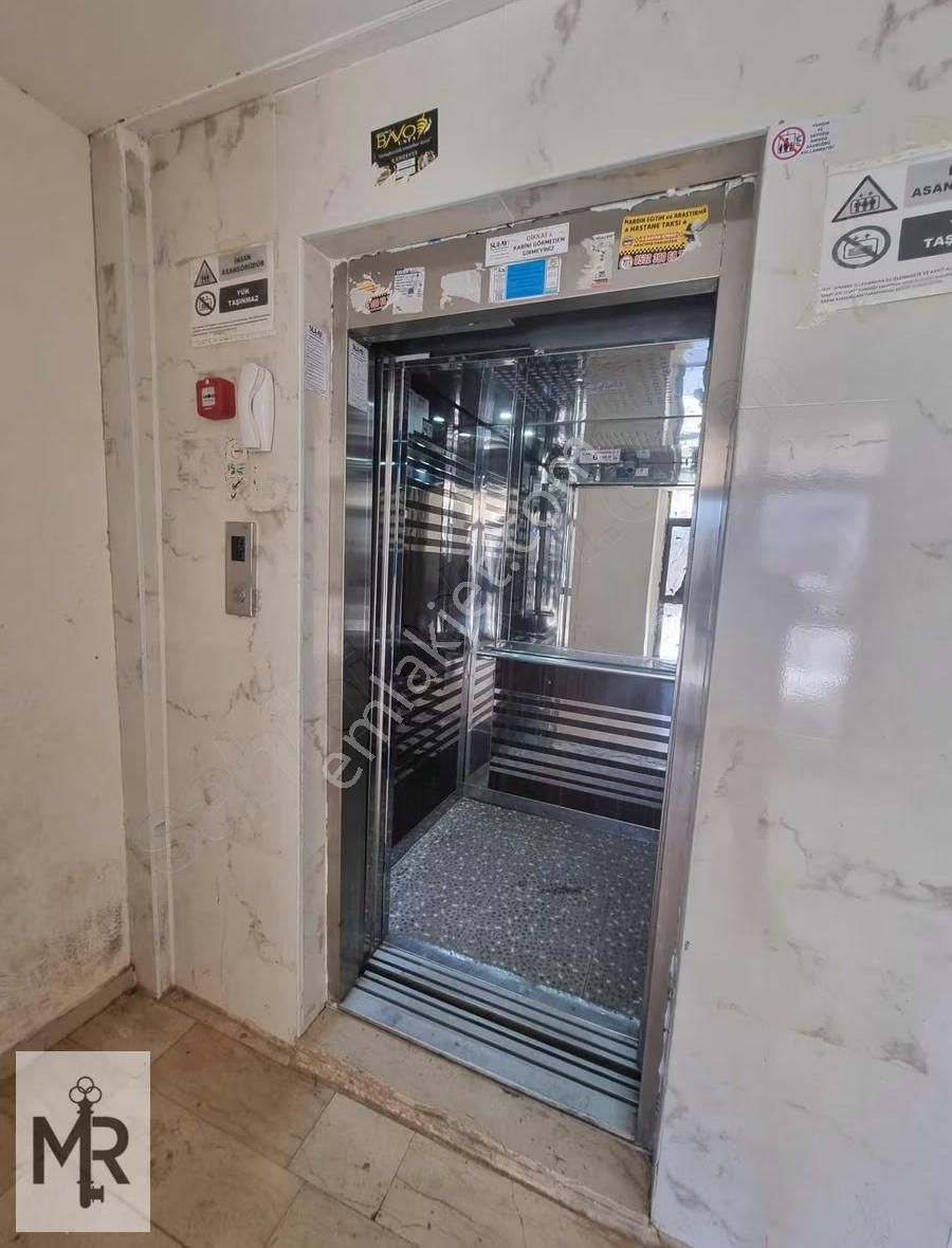 Mr Acabey Emlak'tan Devlet Hastanesi Arkası Satılık 2+1 Daire - Görsel 3