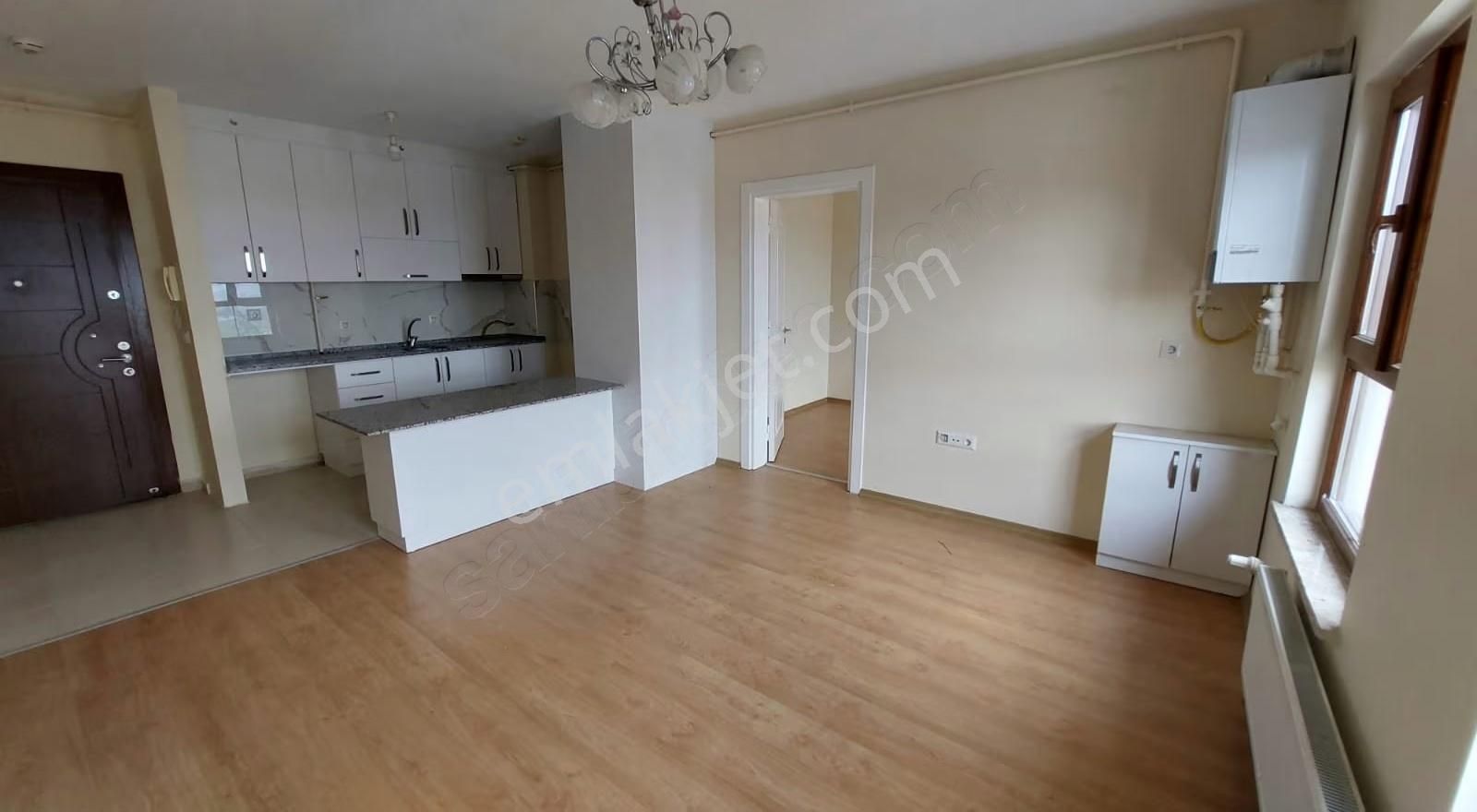 Toki'de Kullanışlı Ada Mutfaklı Temiz 2+1 Daire - Görsel 22