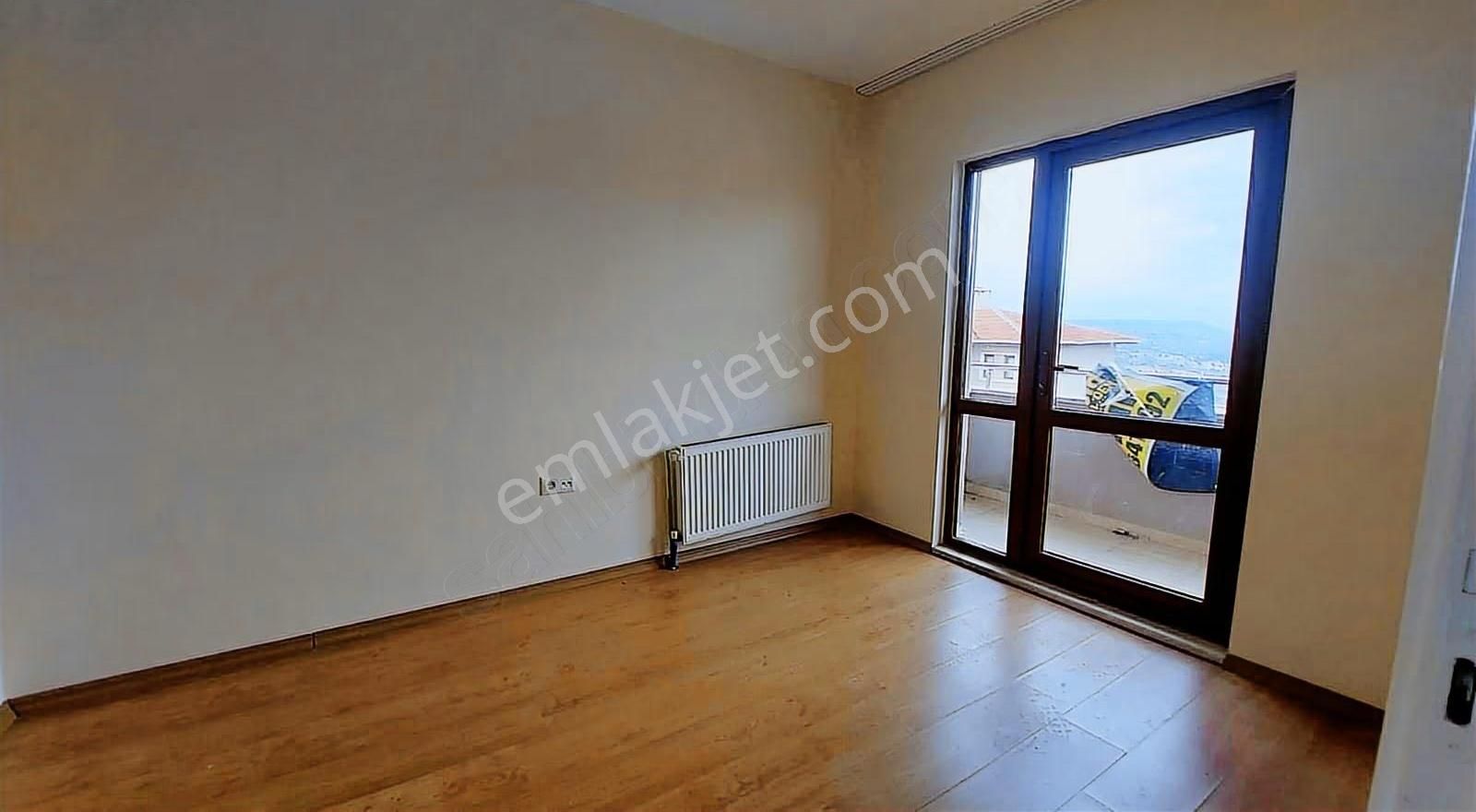 Toki'de Kullanışlı Ada Mutfaklı Temiz 2+1 Daire - Görsel 16