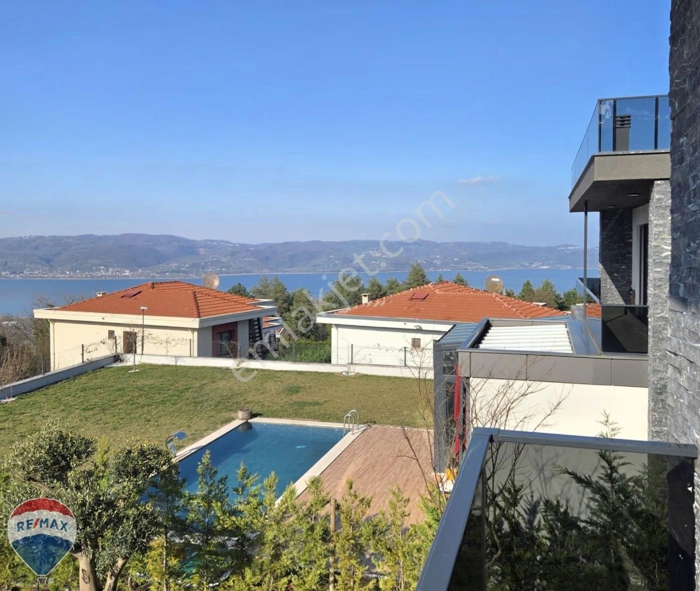 Remax Göl Ve Doğa Manzaralı M. Havuzlu, Bahçeli Lüks Villa - Görsel 24