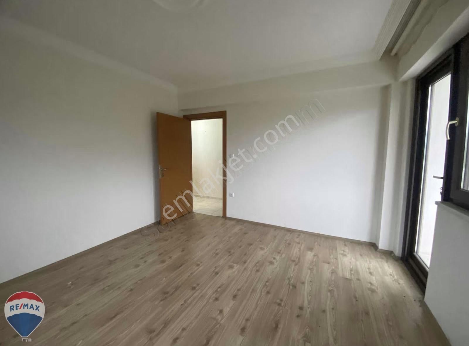 Remax Maviden Karapürçek Merkezde Geniş Ve Kullanışlı 3+1 Daire - Görsel 4