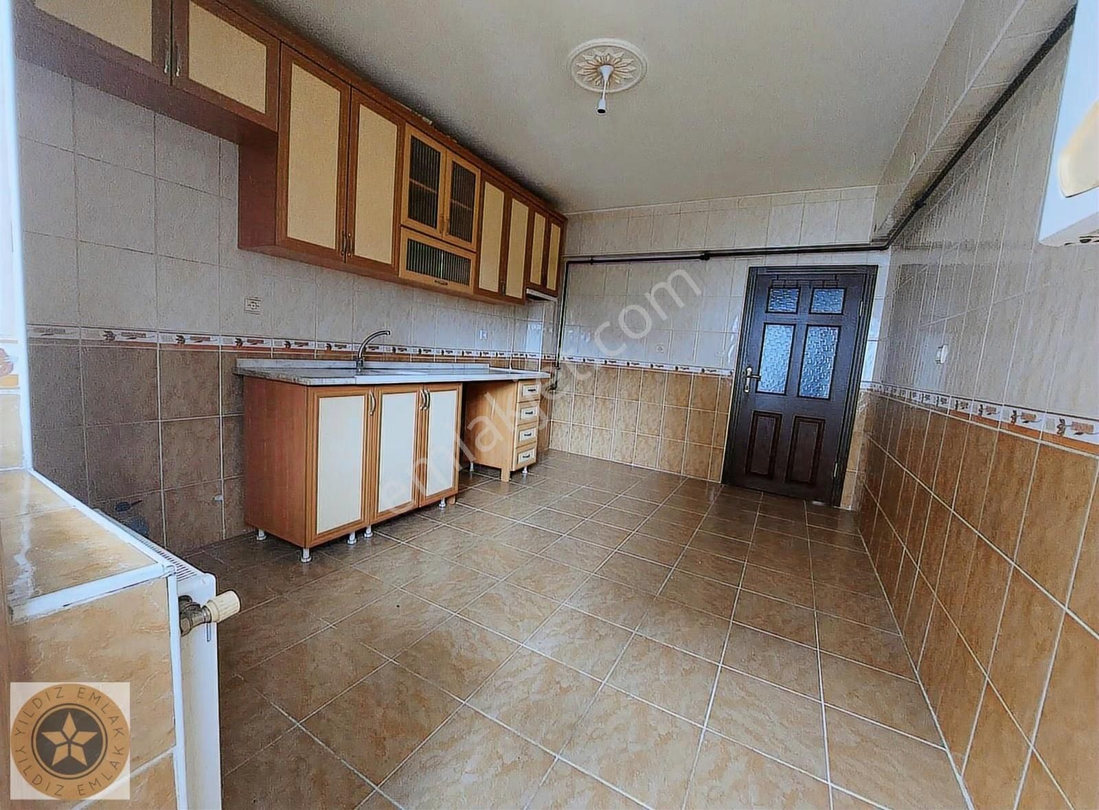 Tutlan Bölge Andiçen Mh.kaçırılmaz Bir Daire 3+1 160m2 Arakat - Görsel 4