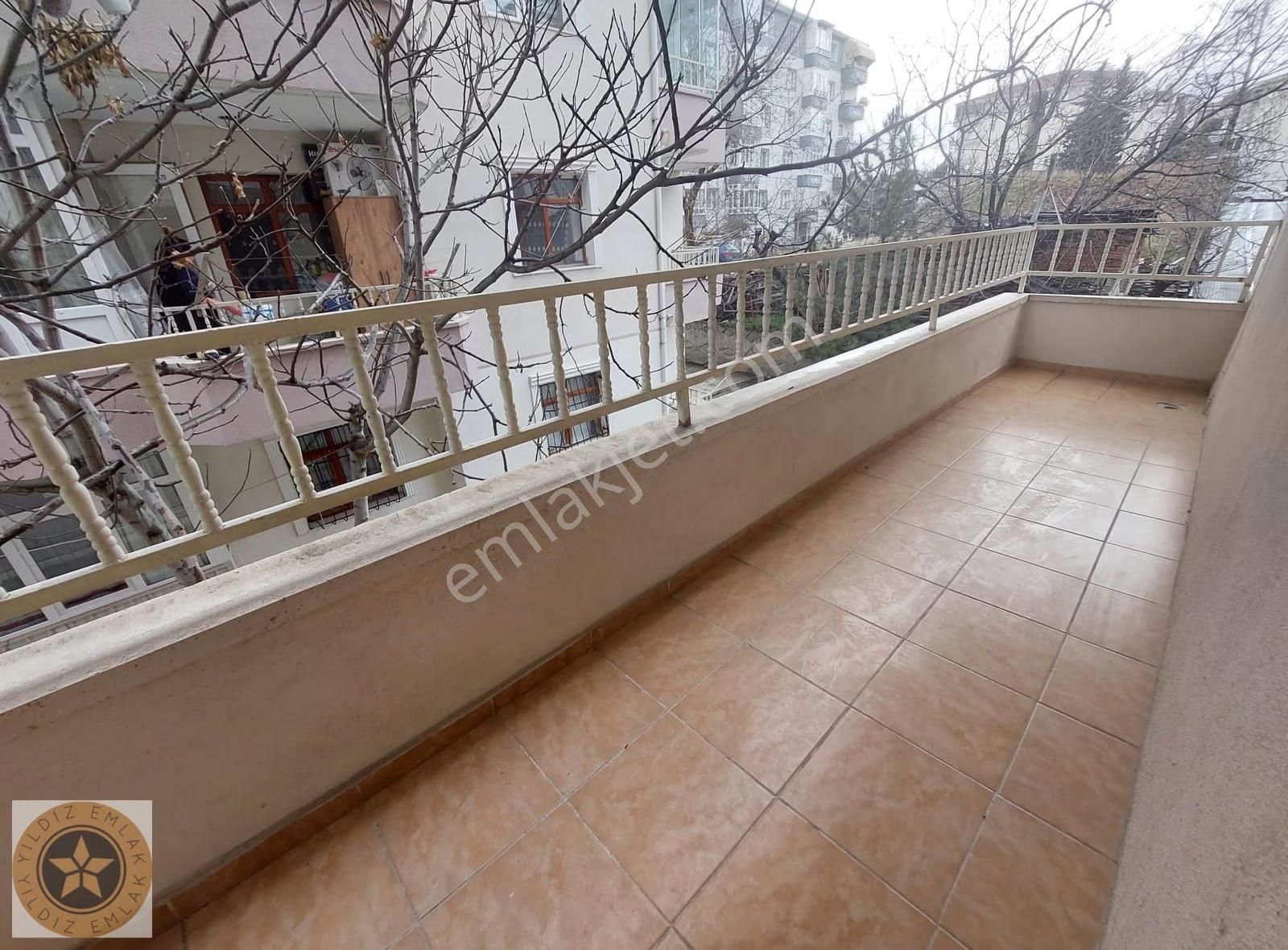 Tutlan Bölge Andiçen Mh.kaçırılmaz Bir Daire 3+1 160m2 Arakat - Görsel 13