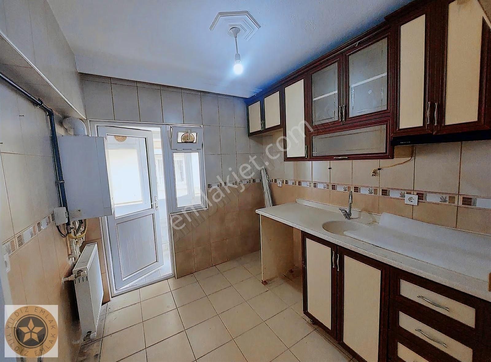 Akşemsettin Mh.2+1 Salon Bağımsız Full Yapılı - Görsel 12