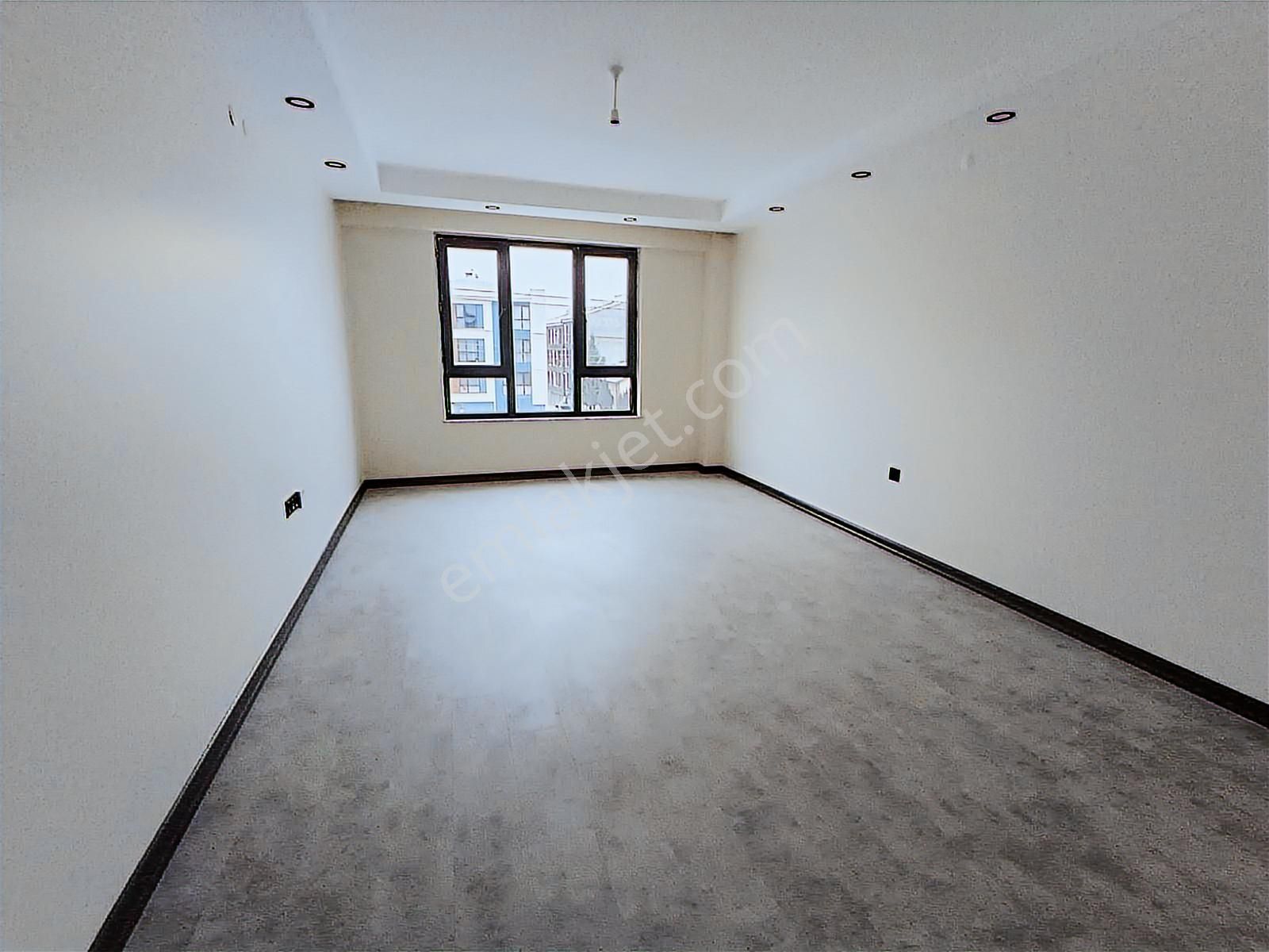 Kiralık Ebeveyn Banyolu Asansörlü Ultra Lüx 3+1 Daire - Görsel 4