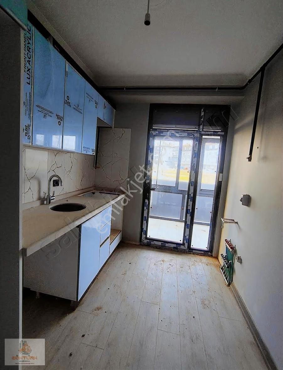Göktürkden Gelişen Bölgesi Hatip Mah. 2+1 65 M2 Satılık Kelepir