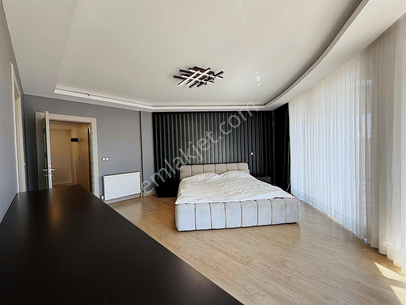 Forum Anatolia'da Geniş 323 M2 3+1 Çatı Dubleks - Görsel 14