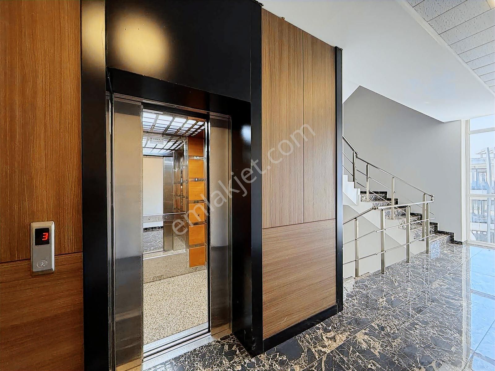 Forum Anatolia'da Geniş 323 M2 3+1 Çatı Dubleks - Görsel 6