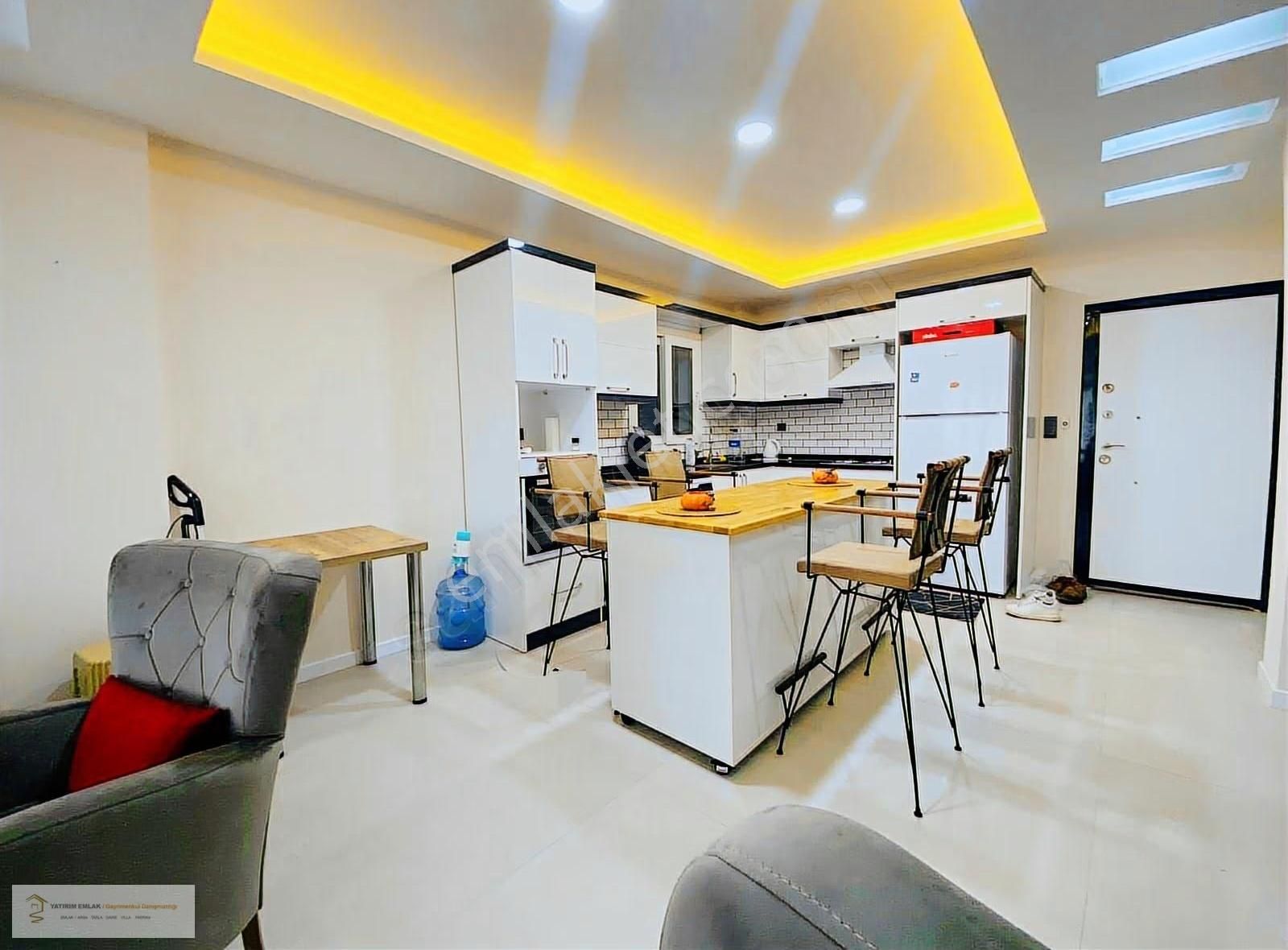 Kuşadası Soğucak'da Satılık Deniz Manzaralı Full Eşyalı Villa - Görsel 5