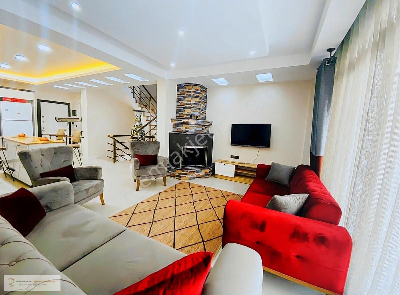 Kuşadası Soğucak'da Satılık Deniz Manzaralı Full Eşyalı Villa - Görsel 31