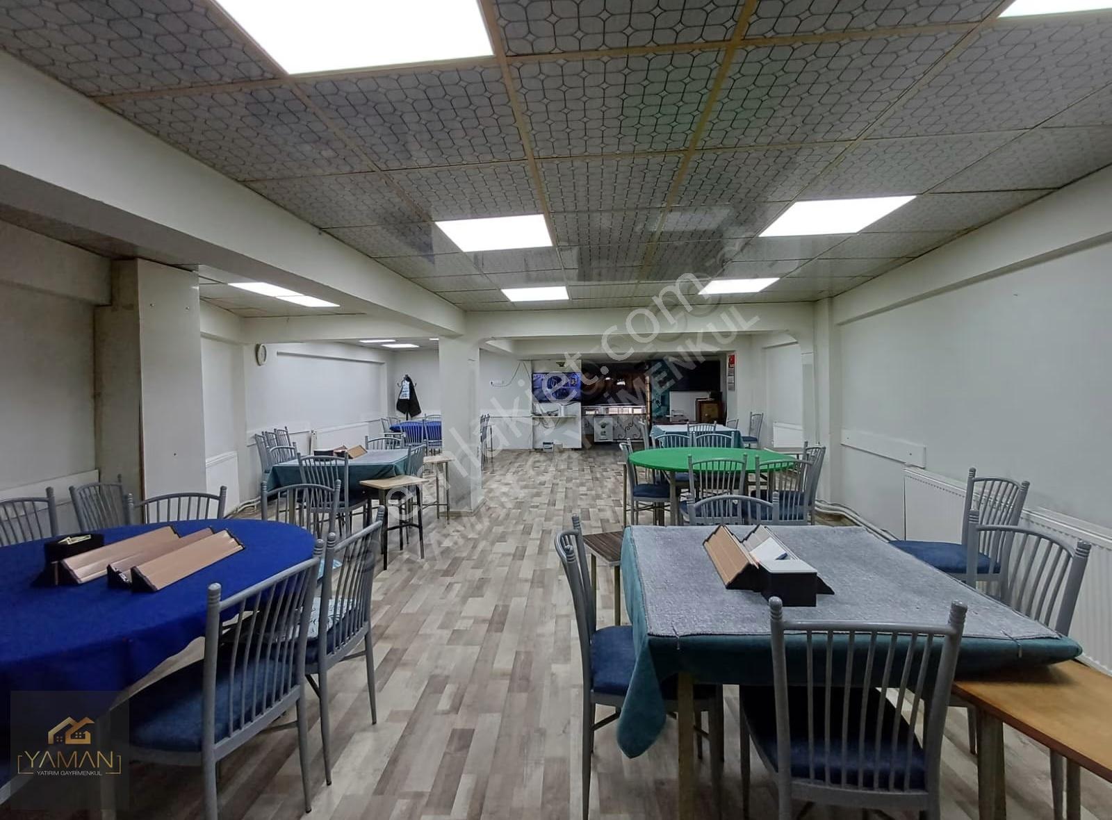 Tahir Ün Caddesi 217m² Batarkatlı Satılık Kiracılı Dükkan - Görsel 4