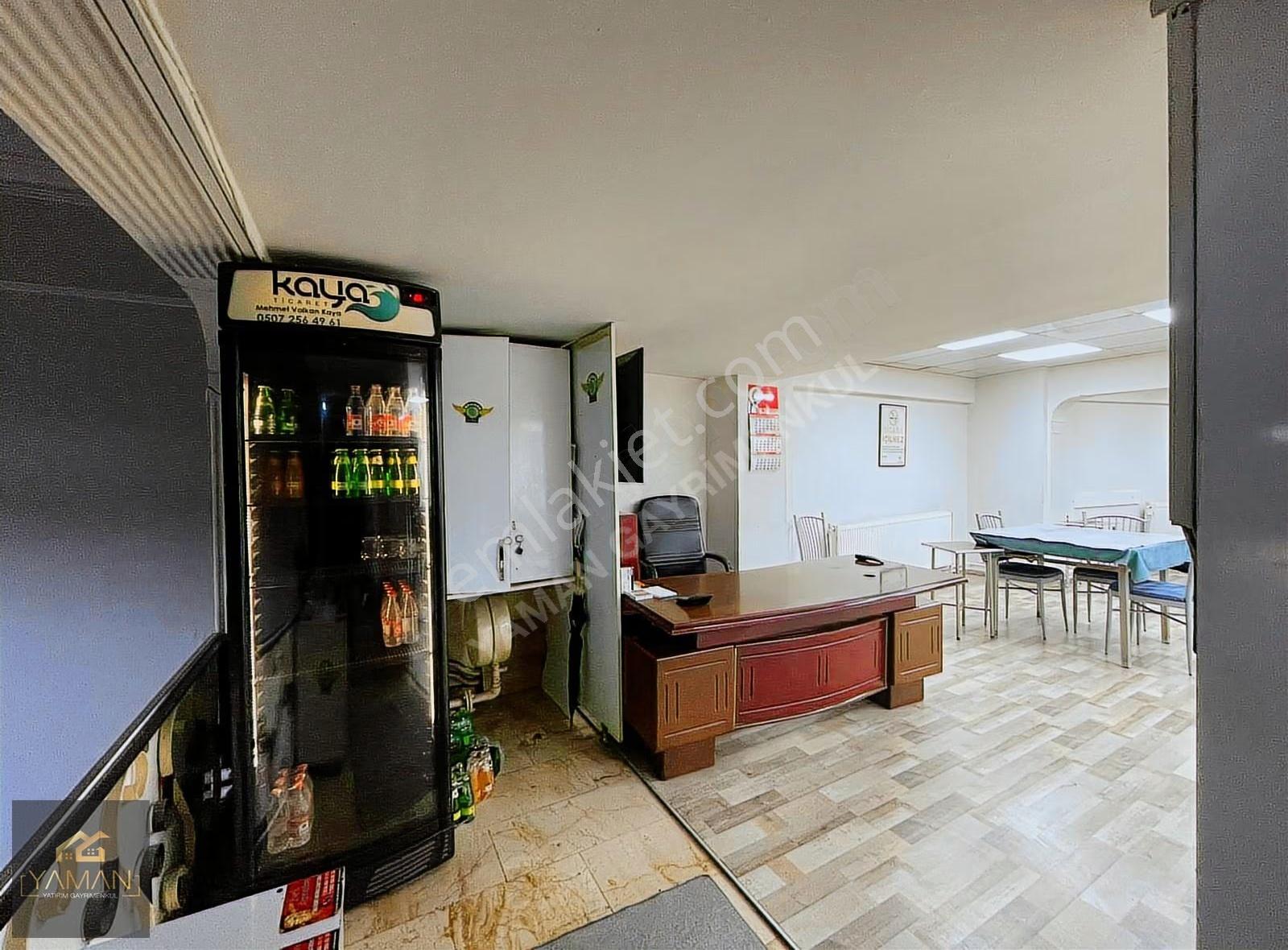 Tahir Ün Caddesi 217m² Batarkatlı Satılık Kiracılı Dükkan - Görsel 9