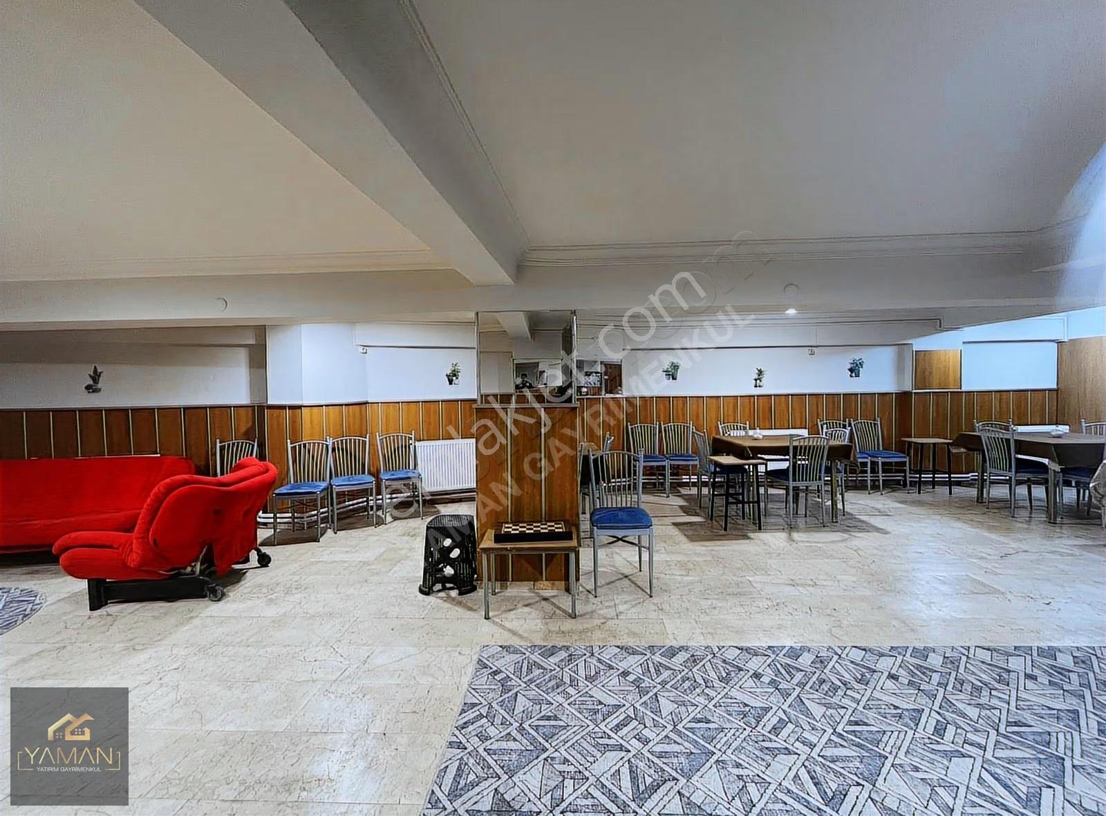 Tahir Ün Caddesi 217m² Batarkatlı Satılık Kiracılı Dükkan - Görsel 13