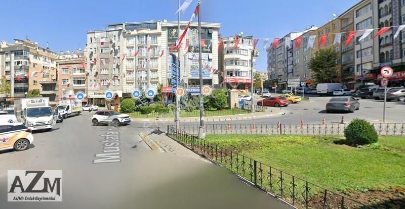 Azmir'den Soğanlı Meydanda Satılık 165 M2 Bodrumlu Dükkan