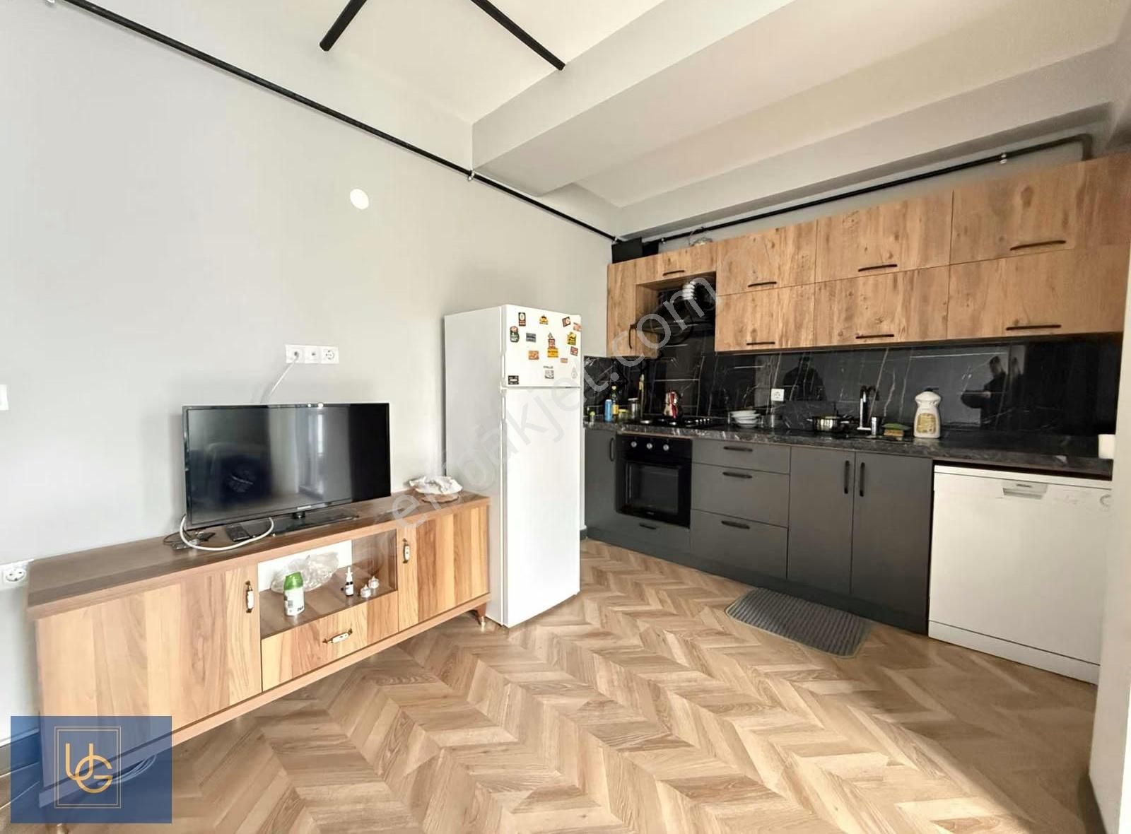 Tramvay'a Yakın Deniz Manzaralı Full Eşyalı Arakat Lüx Geniş - Görsel 10