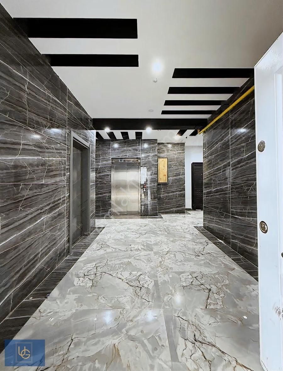 Tramvay'a Yakın Deniz Manzaralı Full Eşyalı Arakat Lüx Geniş - Görsel 9