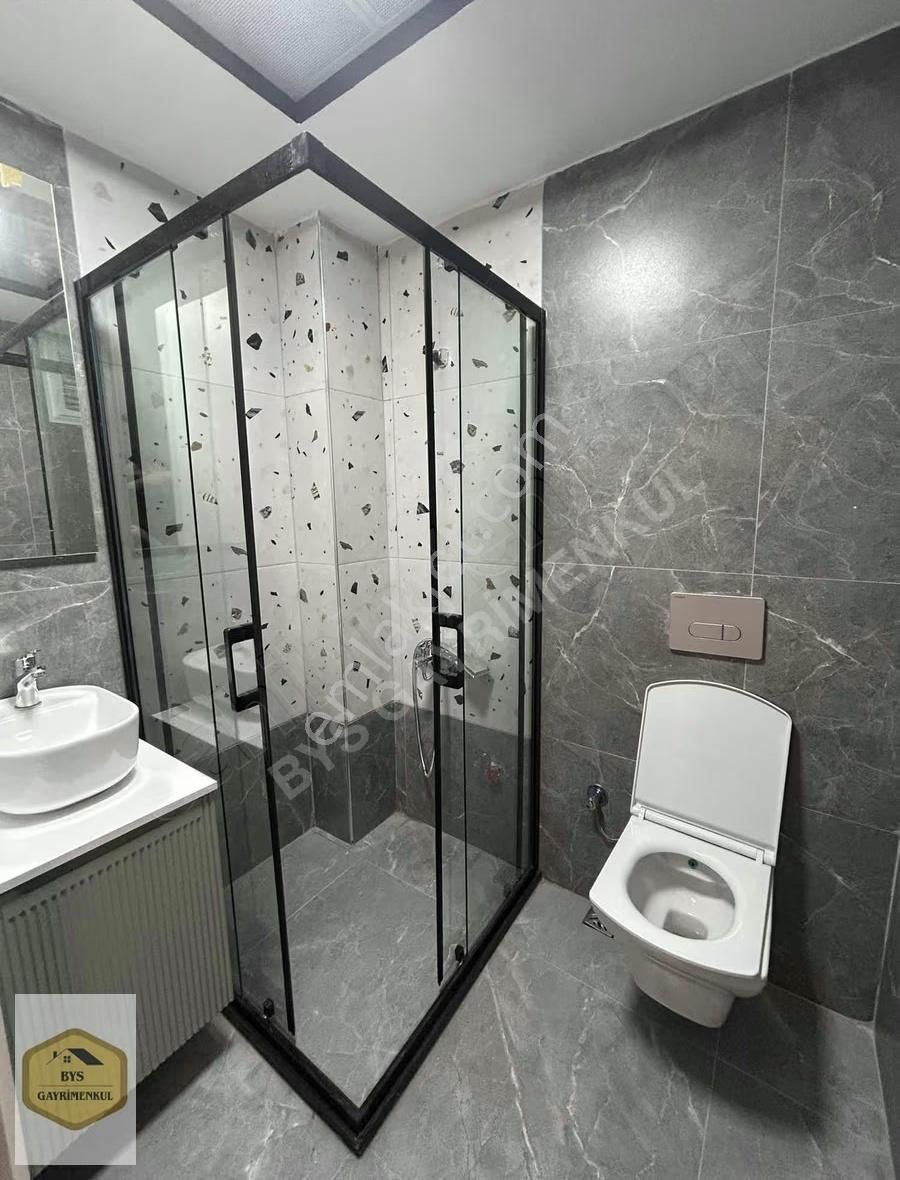 Bys'den Hasanağa Bahçesi Civarı Kiralık Sıfır 1+1 Daire - Görsel 22