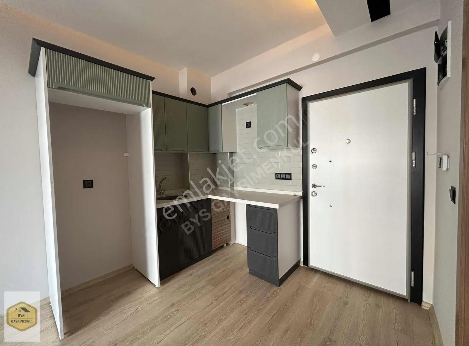 Bys'den Hasanağa Bahçesi Civarı Kiralık Sıfır 1+1 Daire - Görsel 12