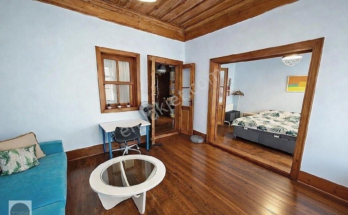 Erkutun'dan, Galata Kulesi Karşısı Serdar-ı Ekrem Sokak'ta Tarihi Asseo Han'da Cumbalı Satılık Konut - Görsel 27