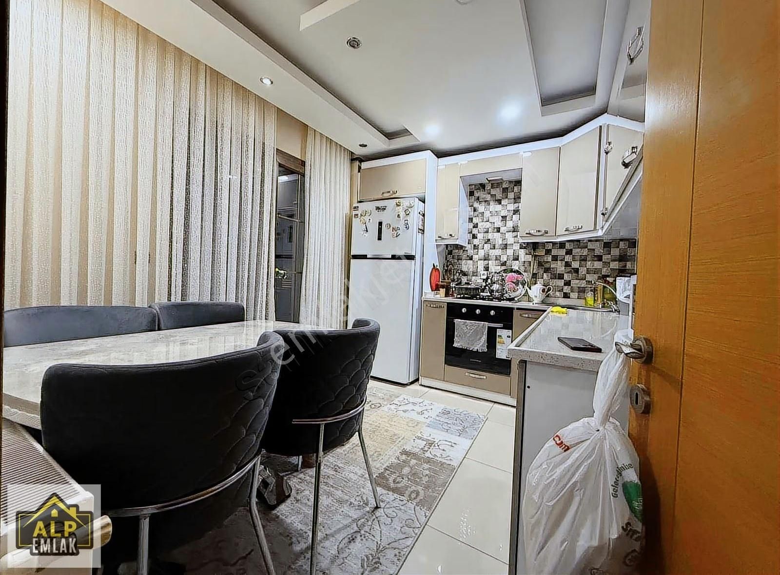 Alp Emlaktan Selimpaşada E5 Yakın Sınırsız Kıredili 3+1 Arakat - Görsel 12