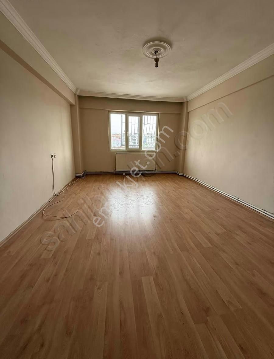 Yorulmaz Gayrimenkulde - Görsel 2