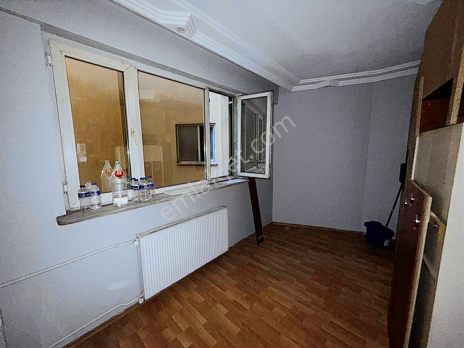 Bm Real Estate Gazcılar Cadde Üzerinde Satılık Eşyalı Ofis - Görsel 11