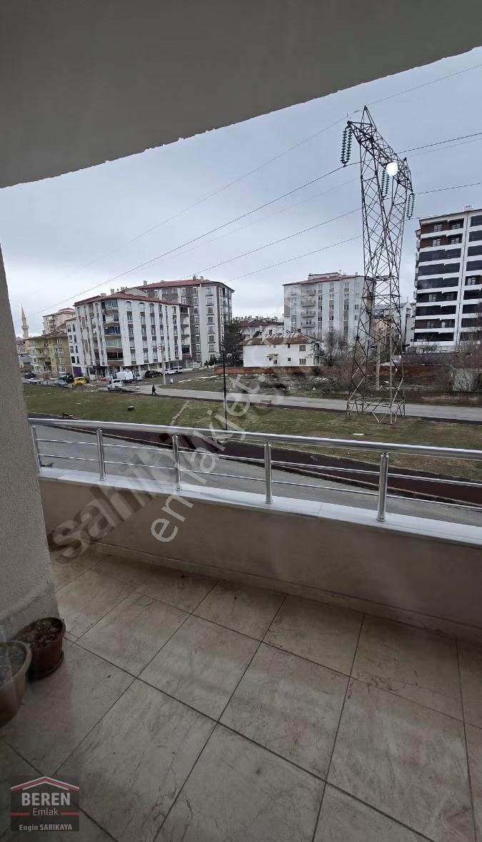 Satılık 3+1 Ara Kat Önü Açık Full Yapılı Daire - Görsel 2