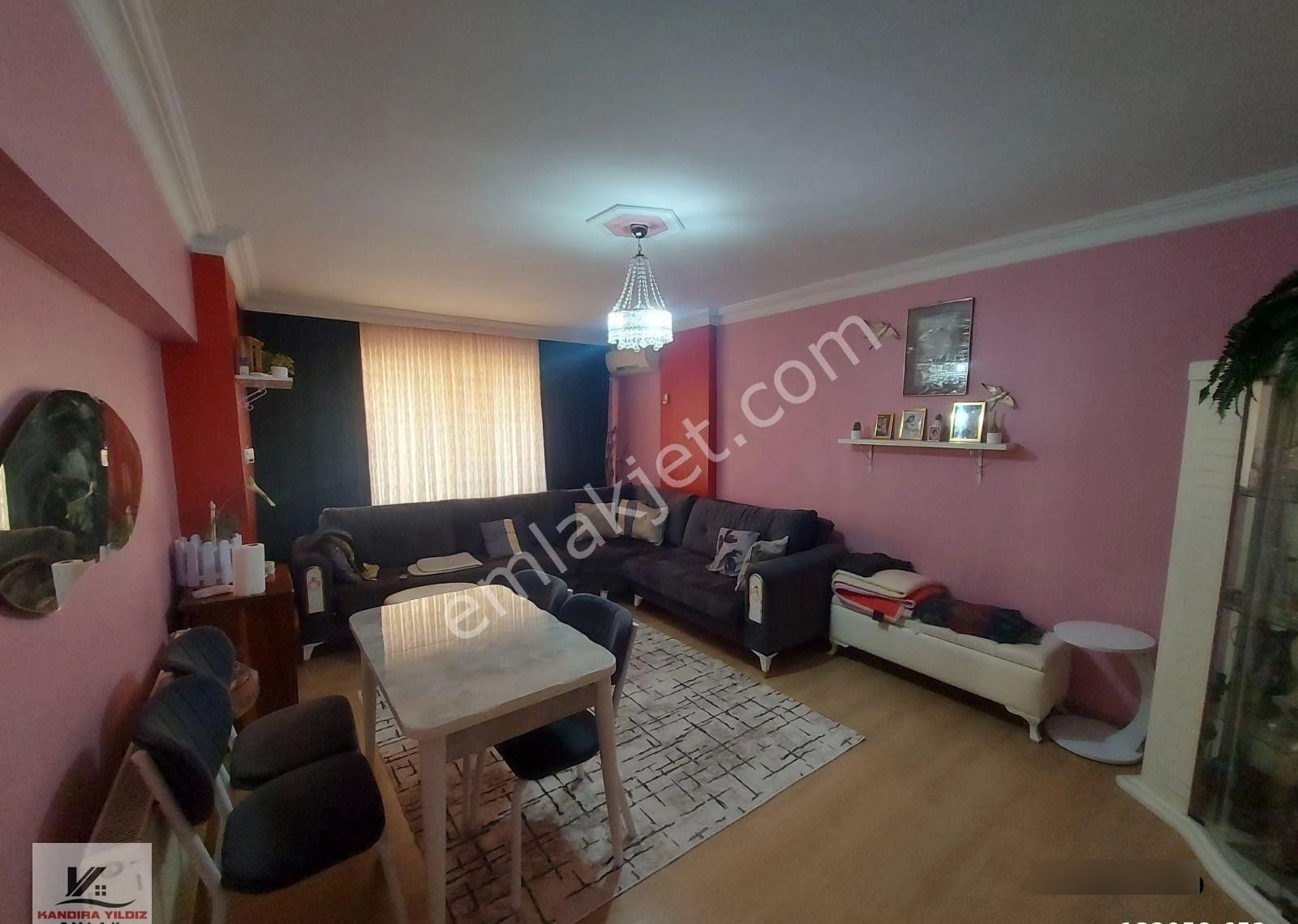 Bulgurlu Metro Ve Lıbadıye Caddesi'ne 2 Dk Yürüme Mesafesinde !!