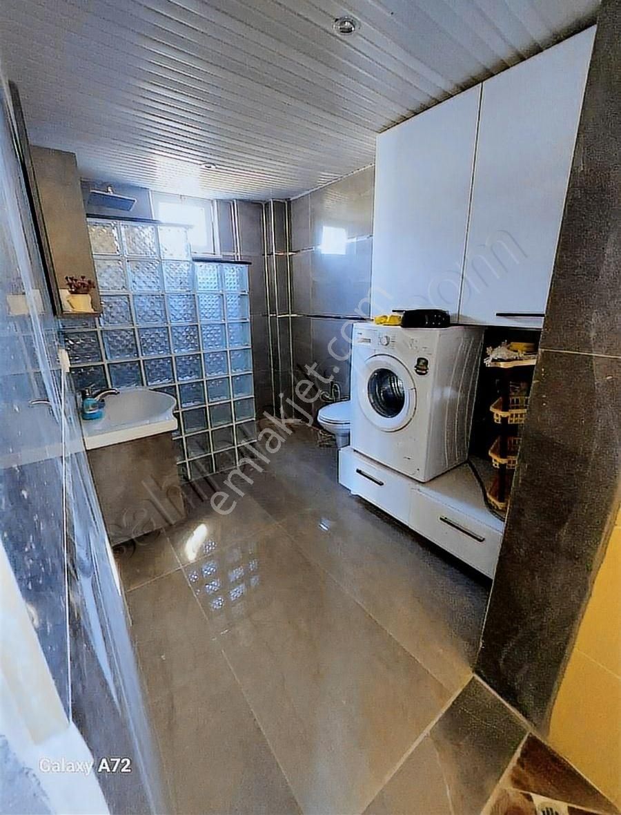 Ilıcada Eşyalı Kiralık 1+1 Arakat Daire - Görsel 3