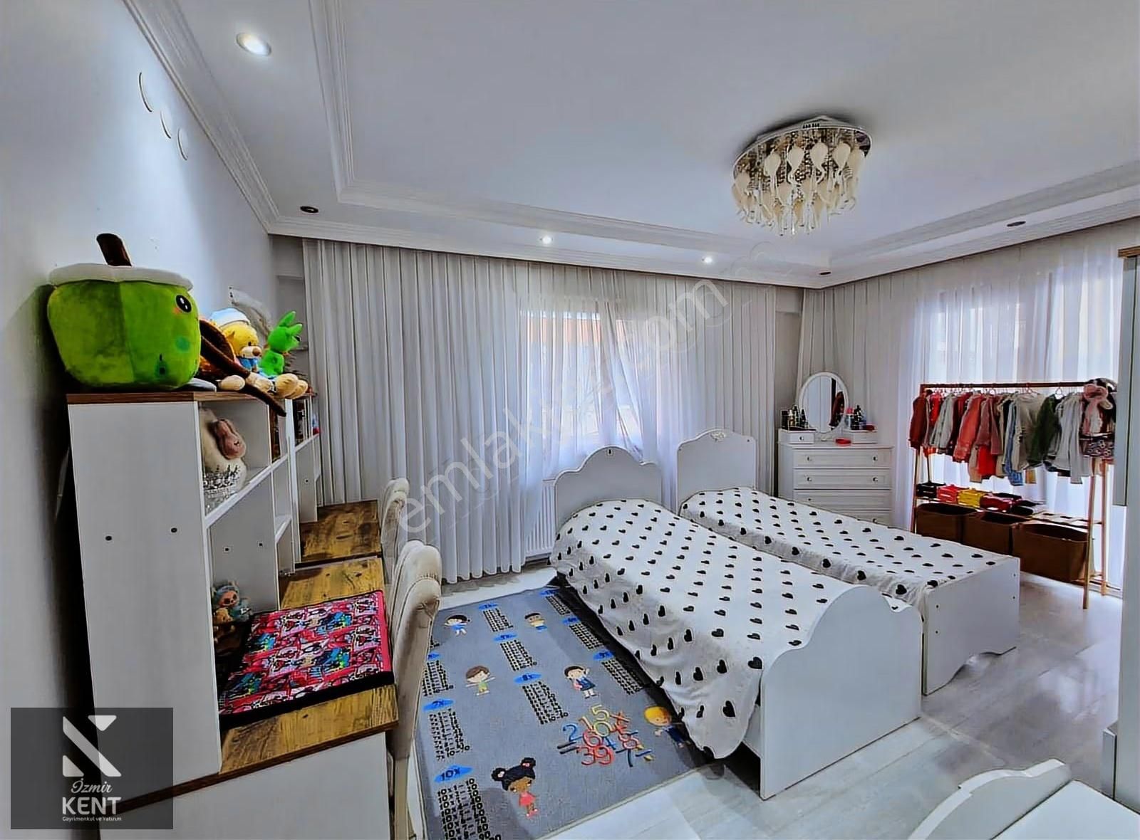 Kemalpaşa M. Akif Ersoy 3+1 Satılık 130 M2 Daire - Görsel 21