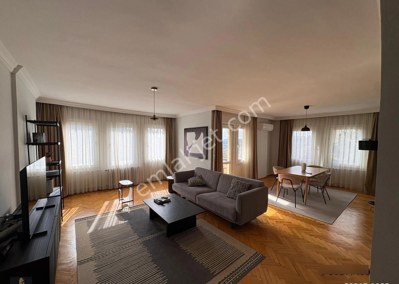 Ulus Noterler Sitesi'nde 3+1 Eşyalı Kiralık Daire