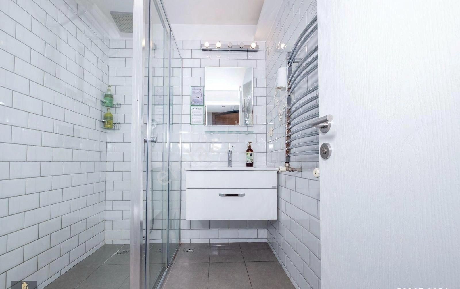Dikilitaş'ta Kiralık 1+0 Eşyalı Geniş Stüdyo Daire - Görsel 20