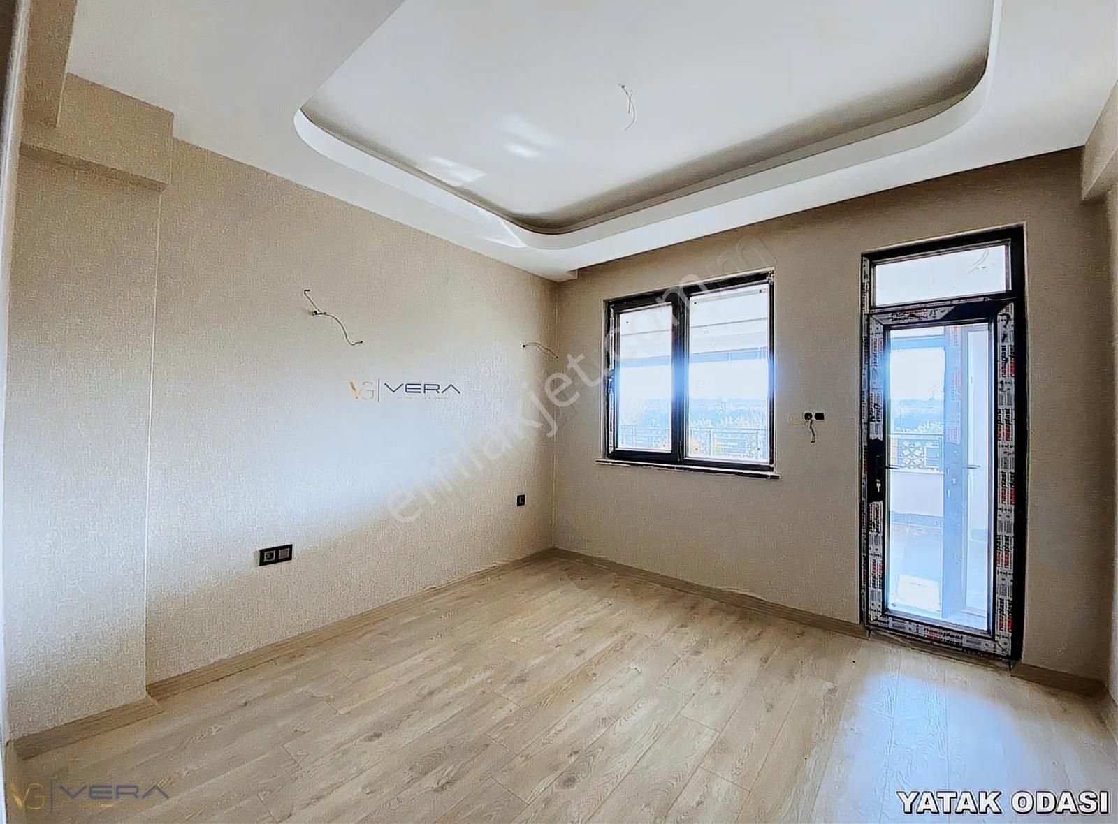 İbn-i Sina'nın Göbeğinde Satılık 2,5+1 Sıfır Daire - Görsel 3