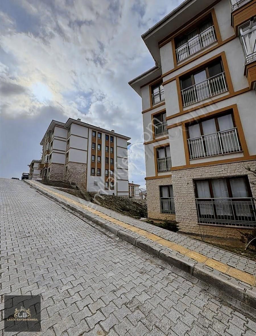 Ladik Gayrimenkul Den 2. Etap Tokilerde Satılık Daire - Görsel 6